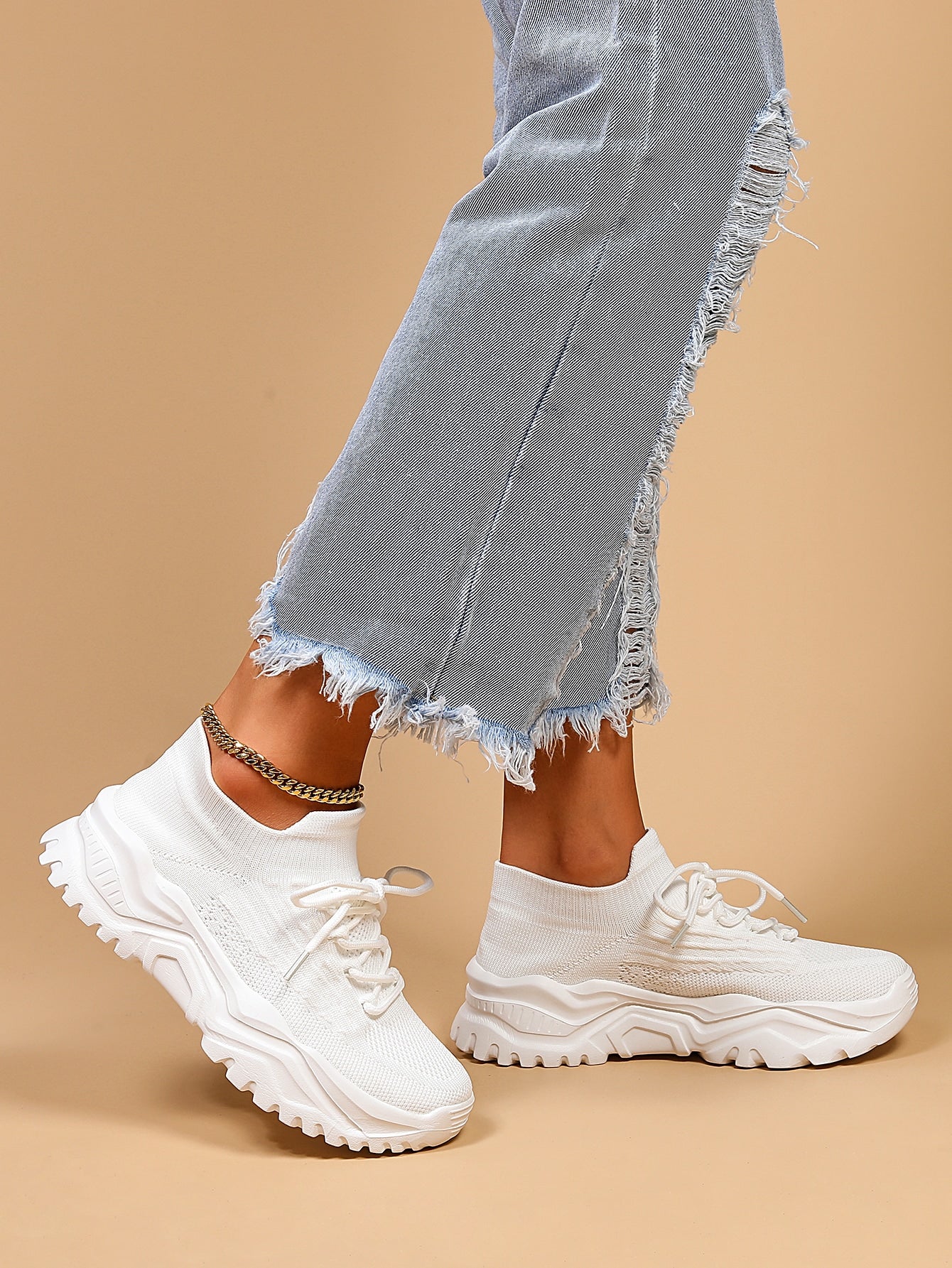 Women's Minimalist Thick Sole Sneakers Lace-Up Platform Round Toe Casual Sport – White