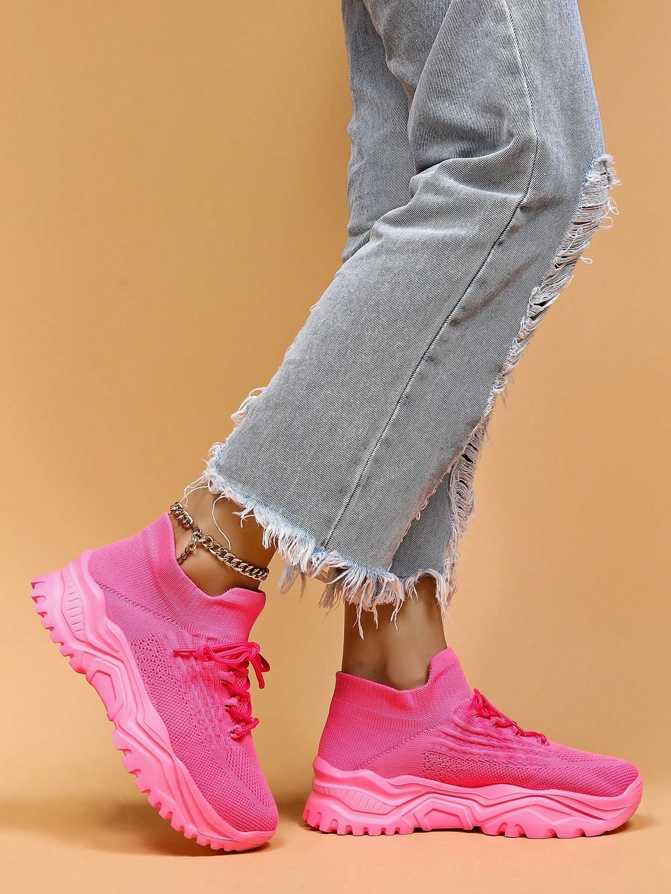 Women's Minimalist Thick Sole Sneakers Lace-Up Platform Round Toe Casual Sport – White