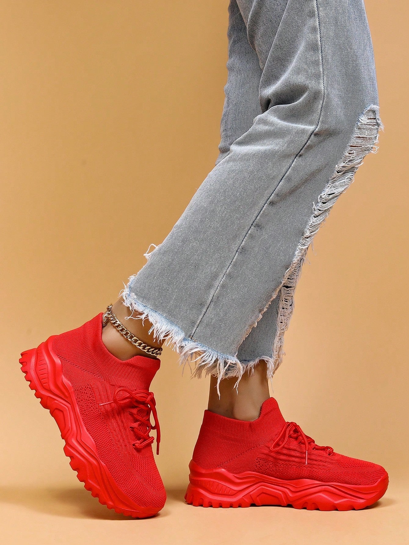 Women's Minimalist Thick Sole Sneakers Lace-Up Platform Round Toe Casual Sport – White