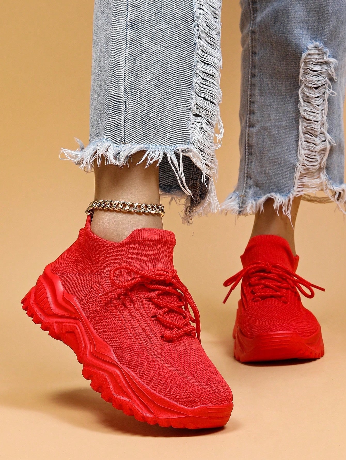 Women's Minimalist Thick Sole Sneakers Lace-Up Platform Round Toe Casual Sport – White
