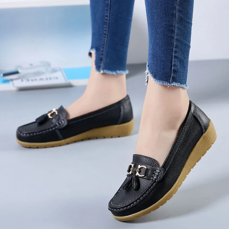 Women's Leather Moccasin Loafers Slip-On Flat Arch Support Casual Everyday Shoes