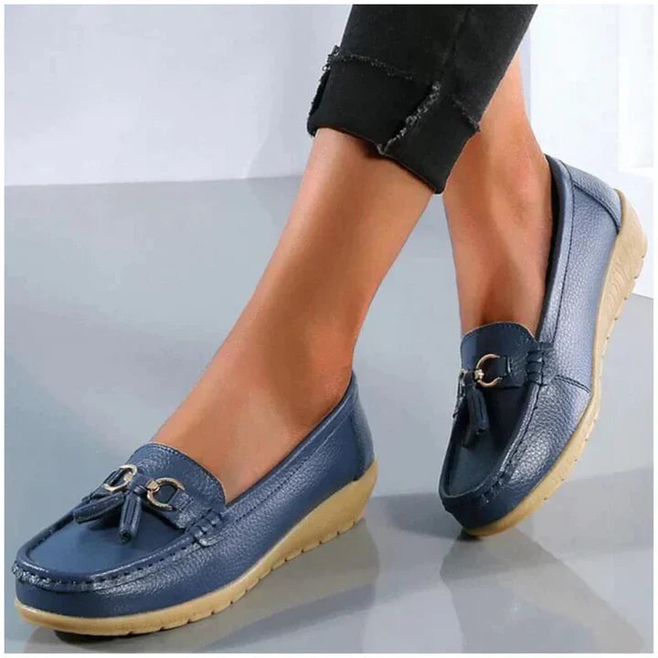 Women's Slip-On Low Moccasins Fringe Detail Lace-Free Casual Elegant Everyday Comfort – White