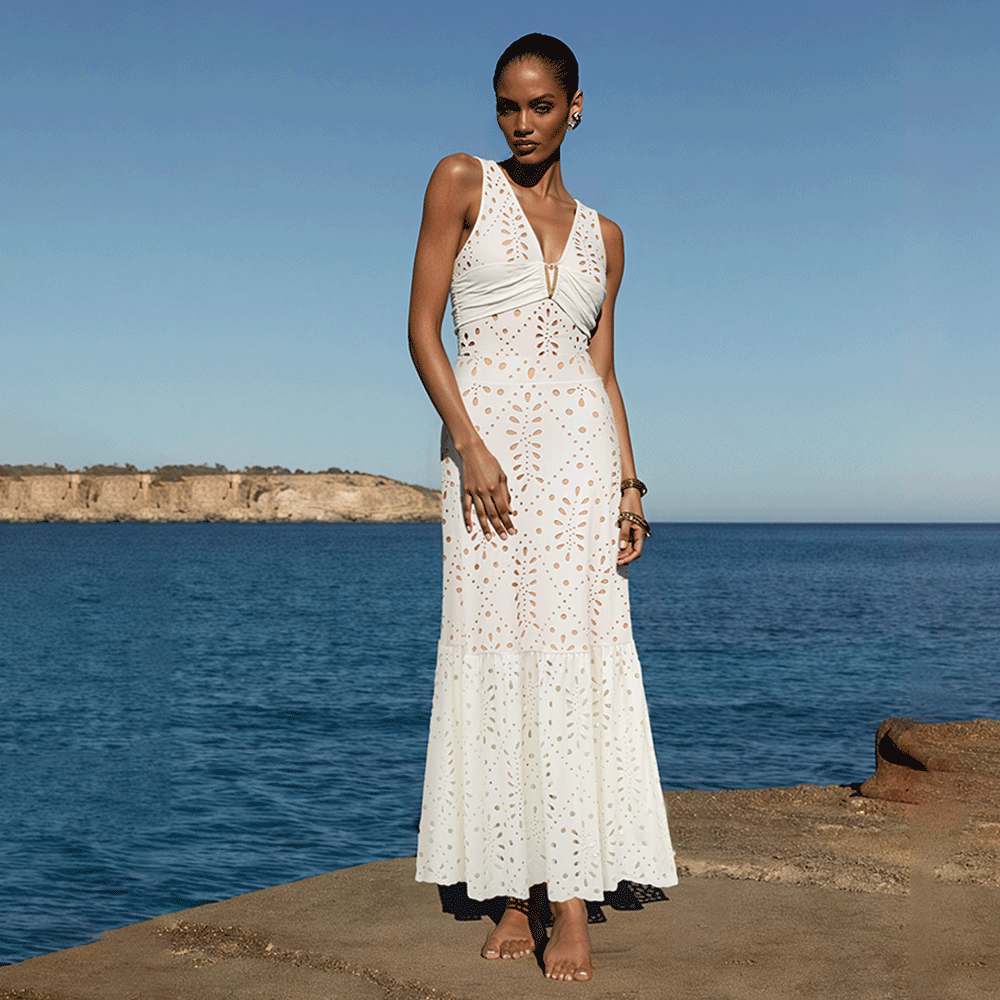 Women's V-Neck Laser Cut Floral Hollow-Out One-Piece Swimsuit & Long Skirt Set Beach Vacation Resort Pool Party Cruise Honeymoon – White