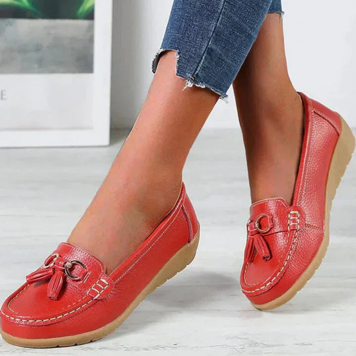 Women's Slip-On Low Moccasins Fringe Detail Lace-Free Casual Elegant Everyday Comfort – White
